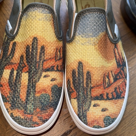 Vans sneakers NEW cactus southwestern men’s 5.5 women’s 7 NEW cali tapestry - Picture 2 of 6